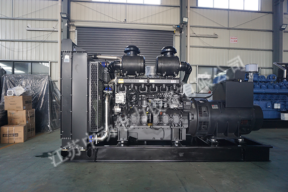 12GTAA27-G33上柴動力500KW柴油發電機組
